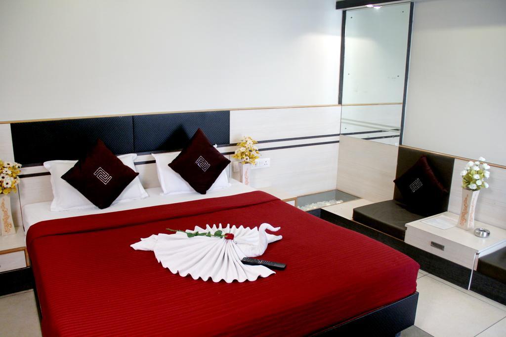 Hotel Sun Park 蓬蒂切里 客房 照片