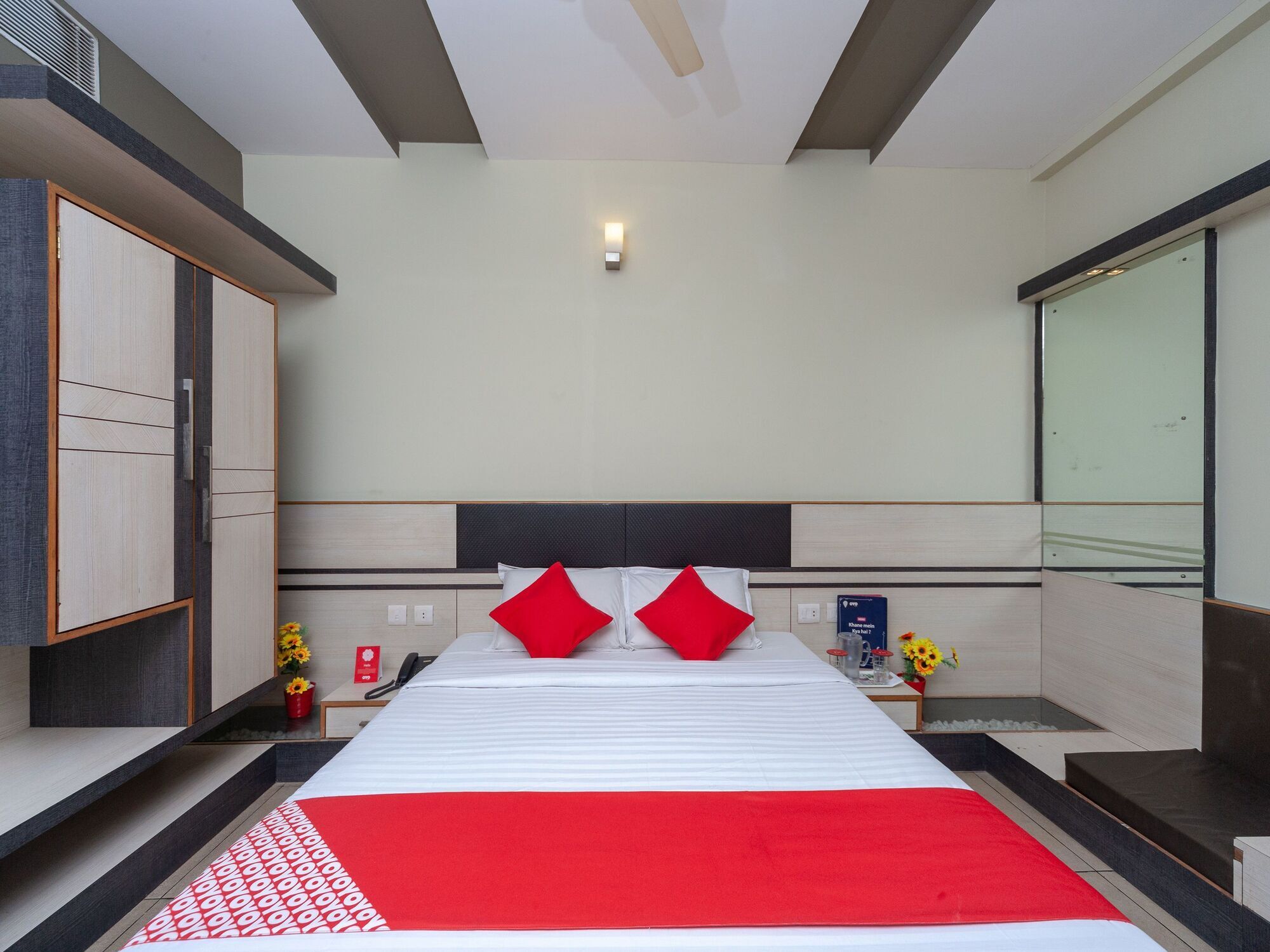 Hotel Sun Park 蓬蒂切里 外观 照片