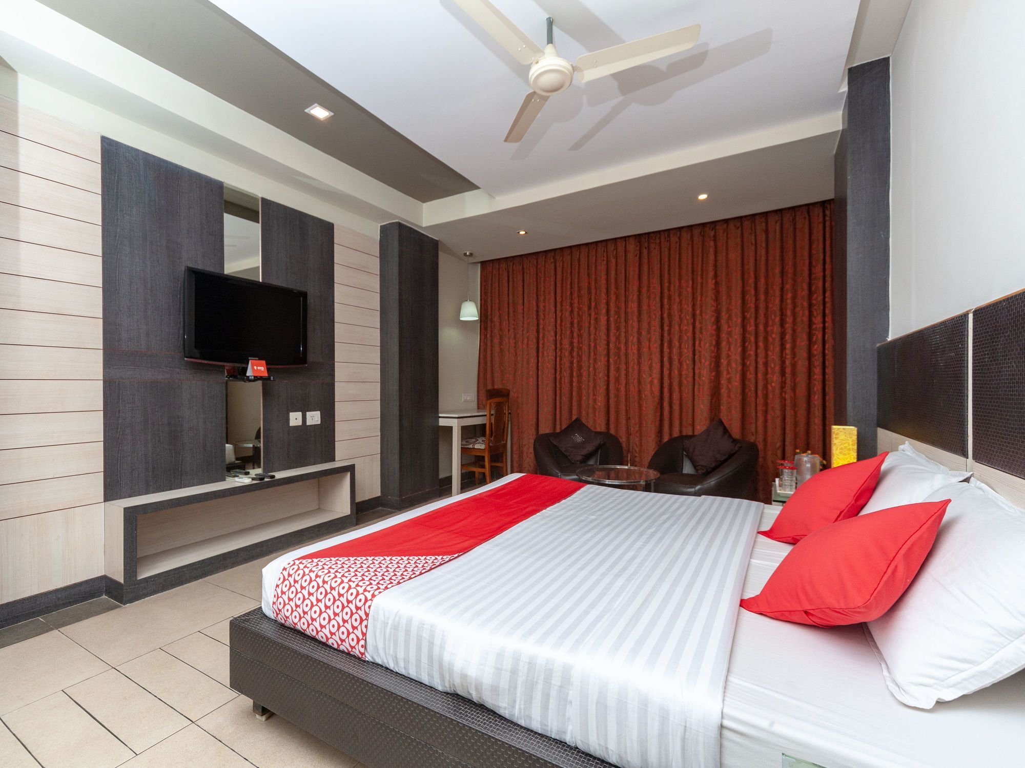 Hotel Sun Park 蓬蒂切里 外观 照片