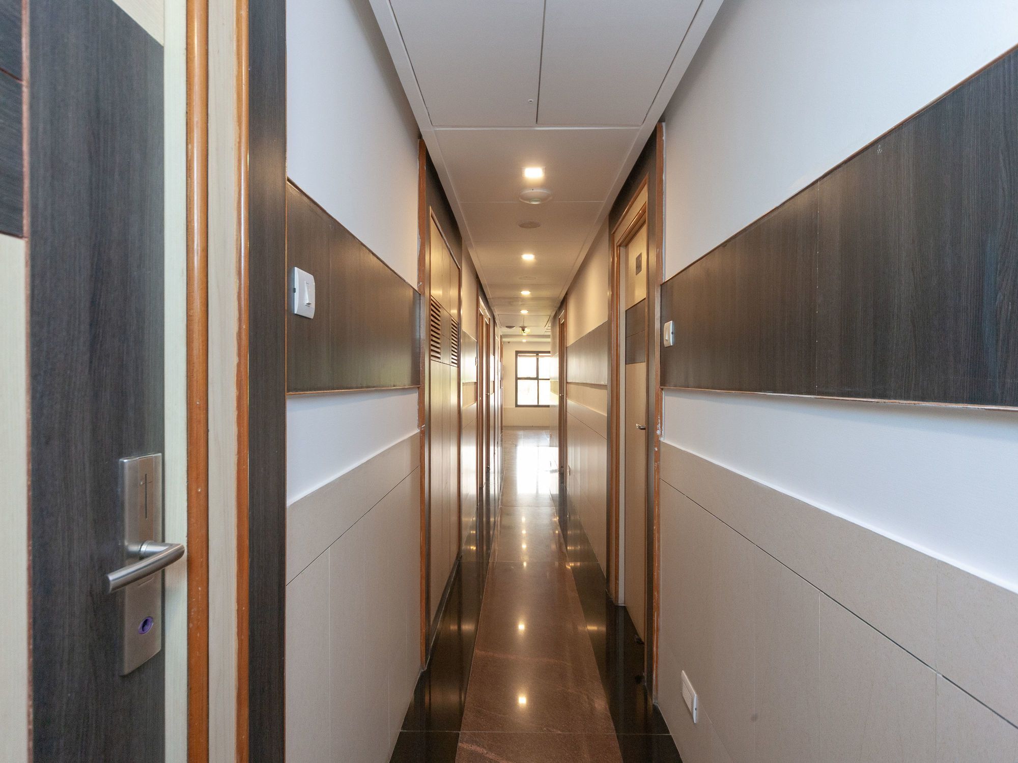 Hotel Sun Park 蓬蒂切里 外观 照片