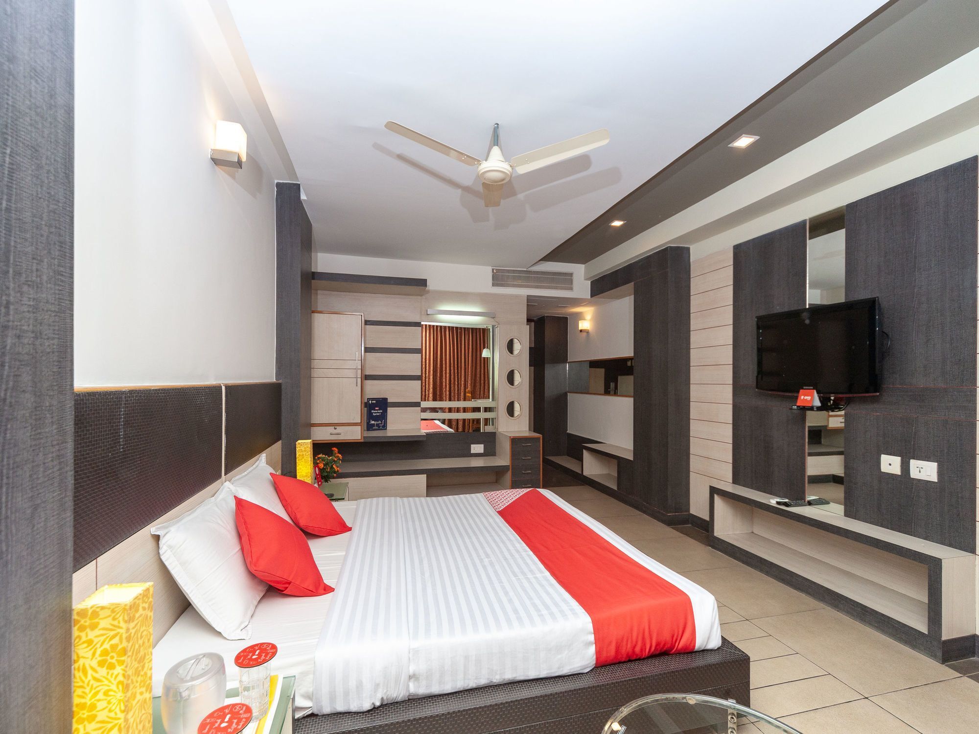 Hotel Sun Park 蓬蒂切里 外观 照片
