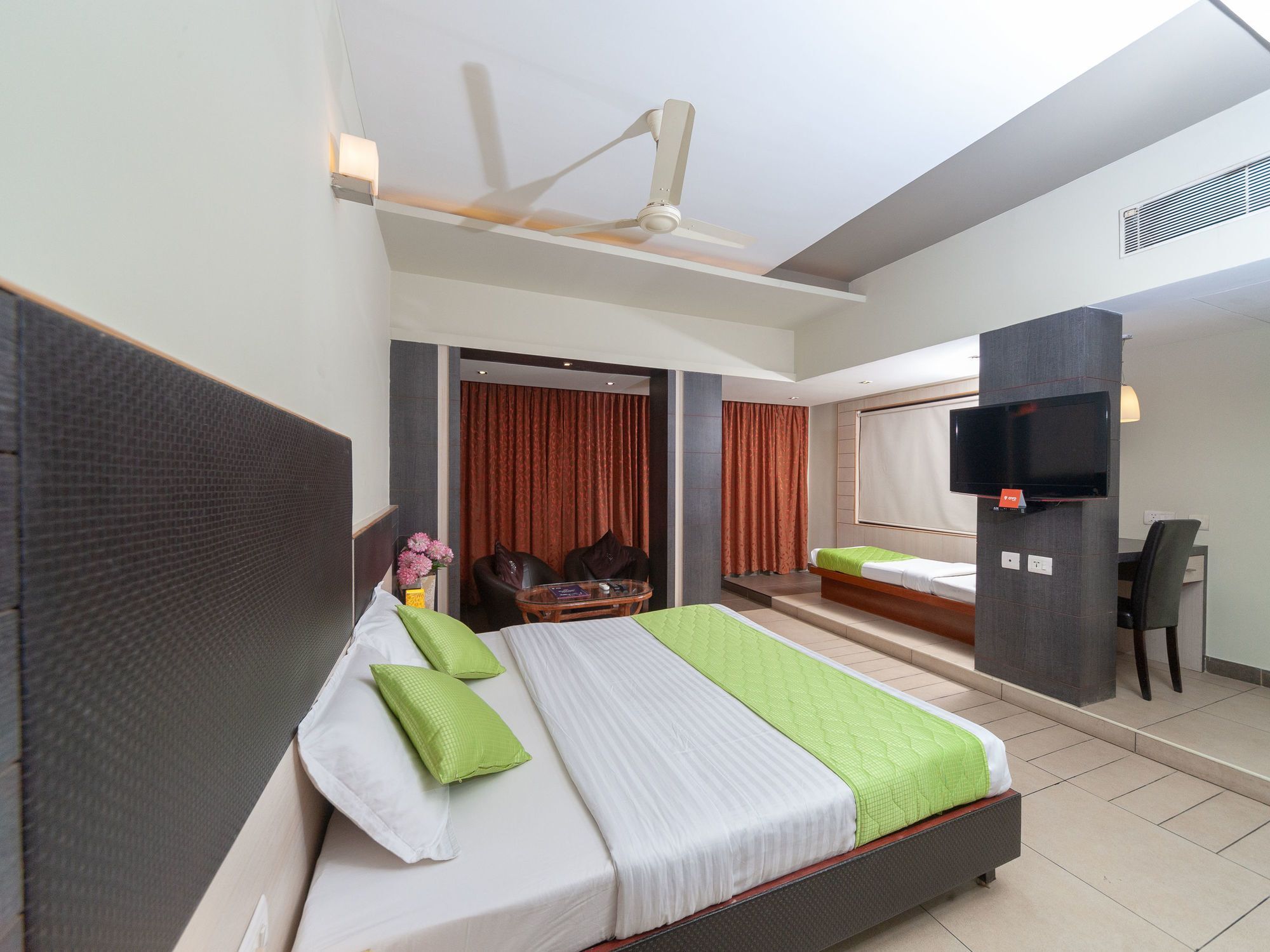 Hotel Sun Park 蓬蒂切里 外观 照片